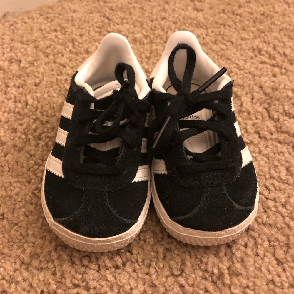 Toddler Adidas Gazelle Sneakers